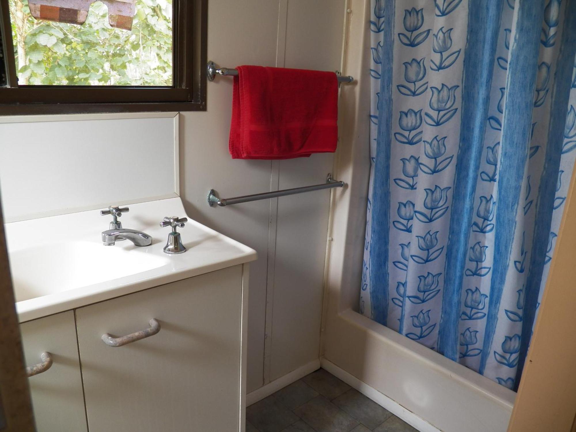 Lake Eacham Tourist Park & Cabins Quarto foto