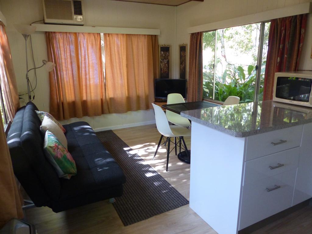 Lake Eacham Tourist Park & Cabins Exterior foto