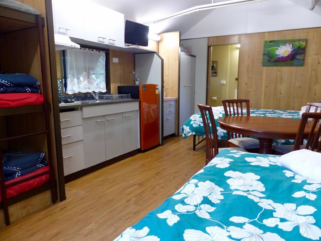 Lake Eacham Tourist Park & Cabins Exterior foto